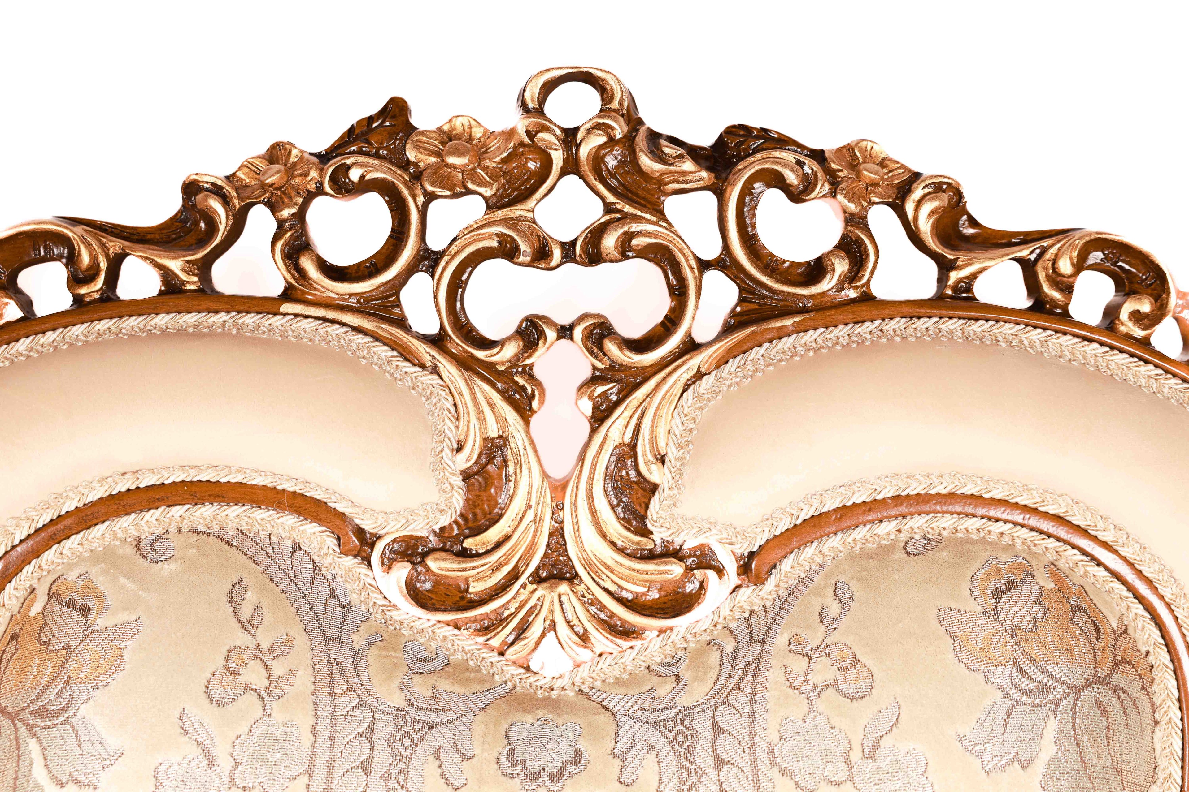 Decorative gold frame with intricate patterns