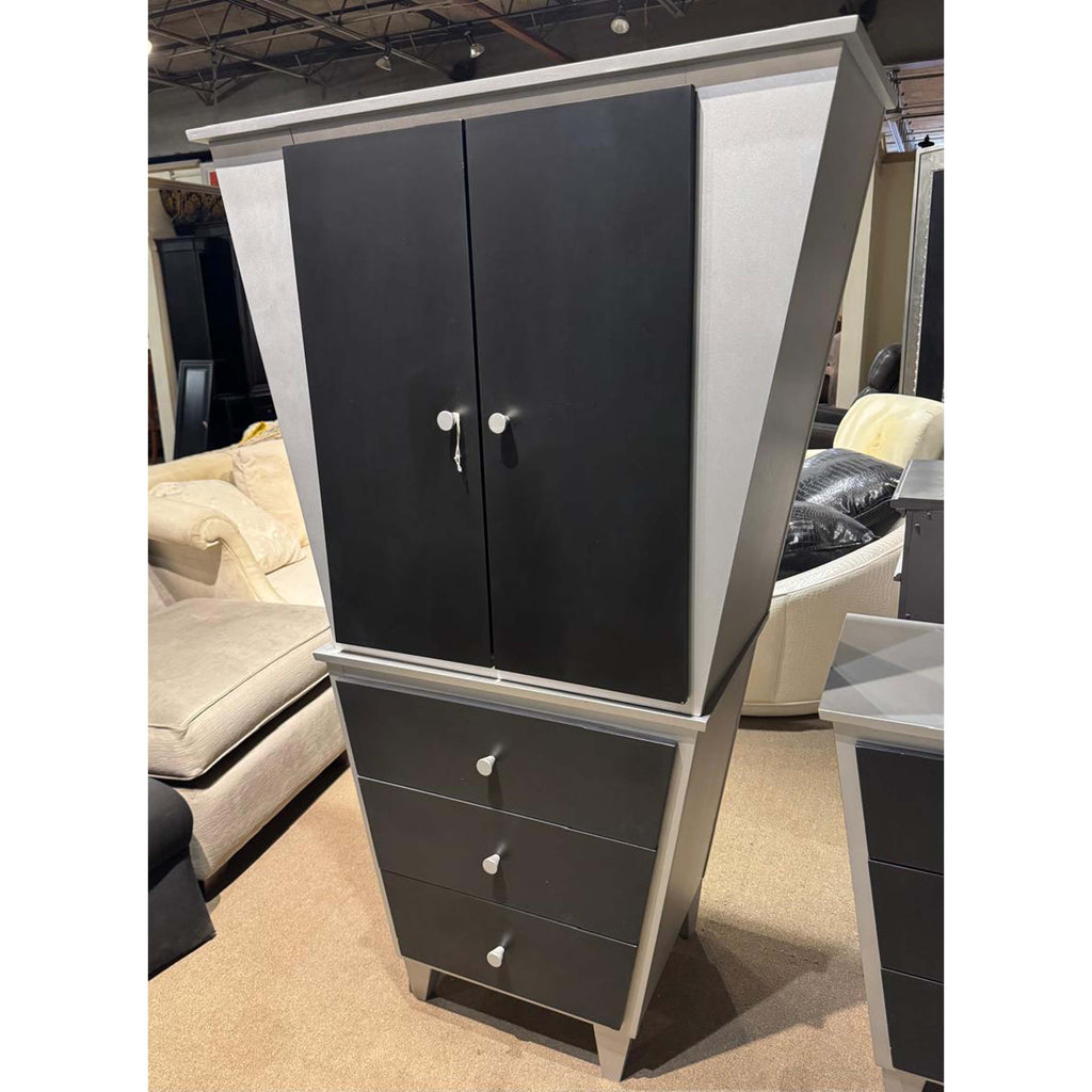 Silver/Black Dresser